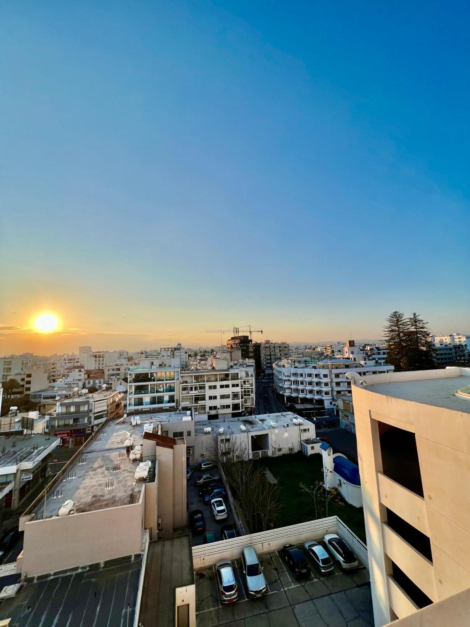Aphrodite Plaza Larnaka Zimmer foto